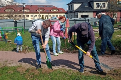 Sady_blok3_sprzatanie2023_010