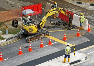 Rusza budowa sieci kanalizacyjnej na ulicy Przemysłowej