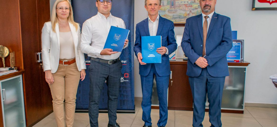Podpisanie umowy na zadanie „Budowa oświetlenia ulicznego na terenie gminy Sędziszów”