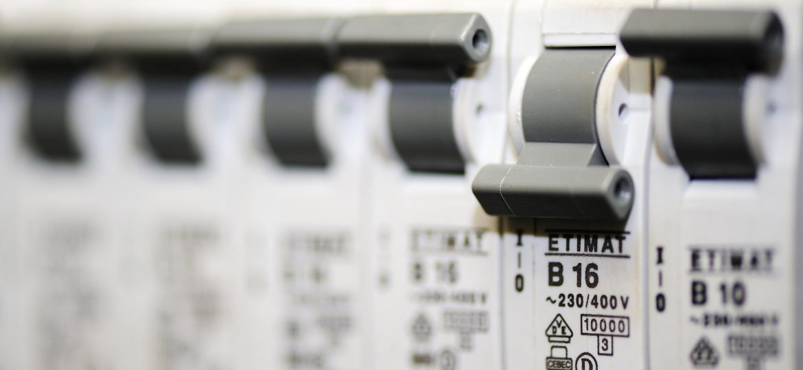PGE Dystrybucja rozpoczyna kampanię edukacyjno-informacyjną na rzecz bezpieczeństwa instalacji elektrycznych w budynkach gospodarczych